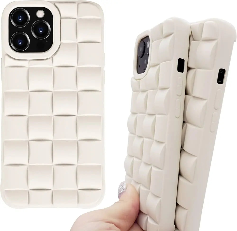 Premium Quality Anti-Shock Puffer iPhone 13/14/15 Protective Covers/off white.