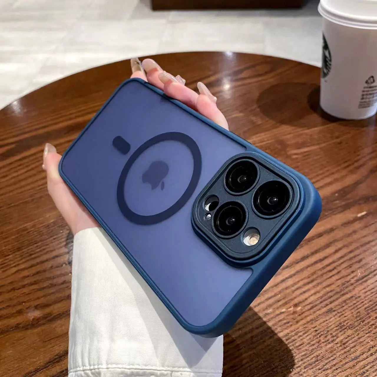 Premium Quality Anti-Shock Puffer iPhone 13/14/15 Protective Covers/Blue.